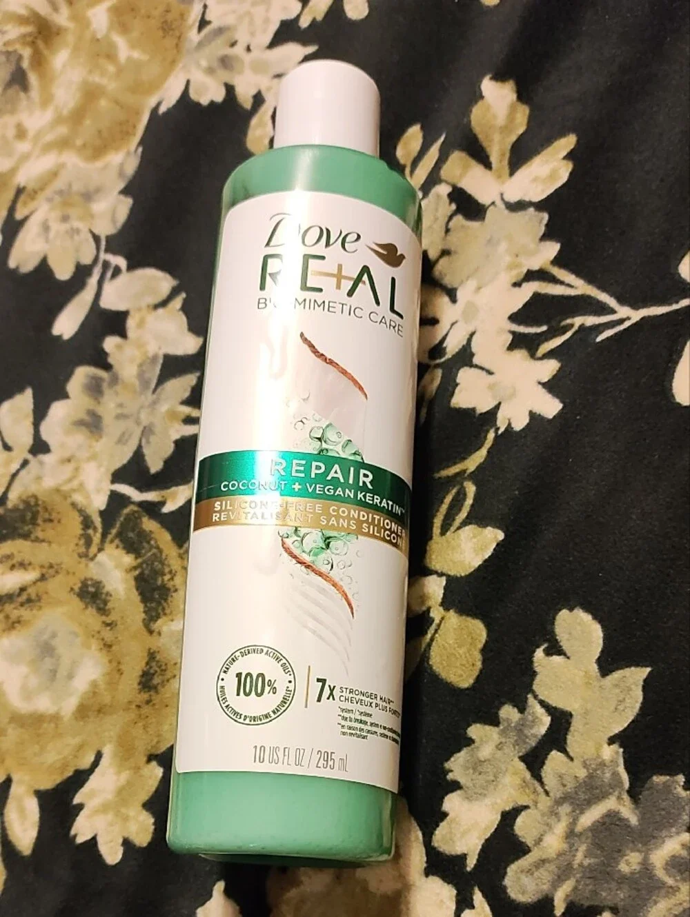 Dove REAL Repair Silicone-Free Conditioner — Green & White